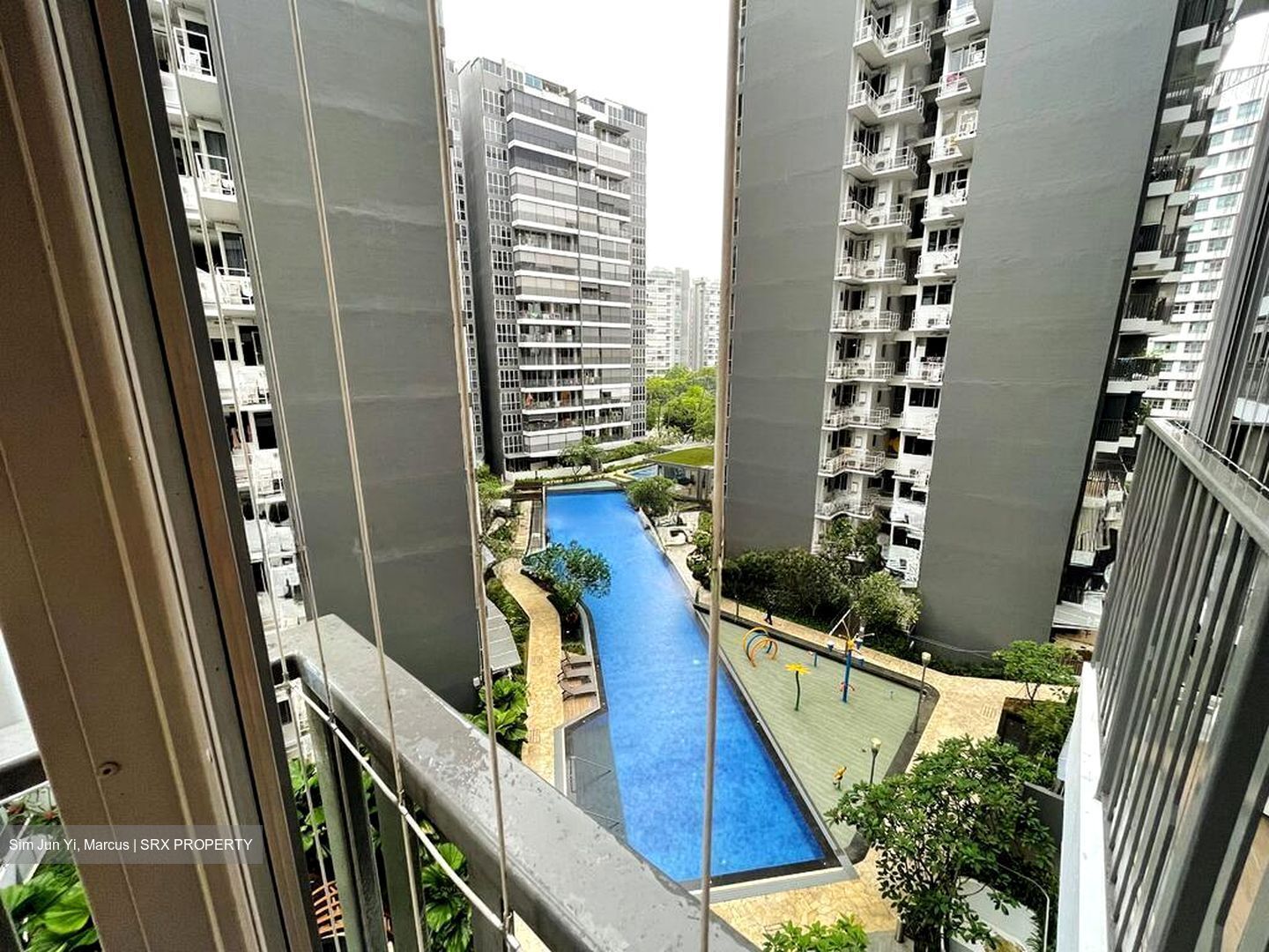 Heron Bay (D19), Condominium #589396401